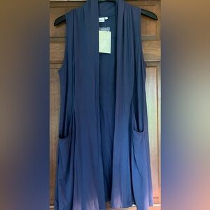 Sleeveless Open Front Blue Vest with Pockets Size 1X Brand New by APT Designs